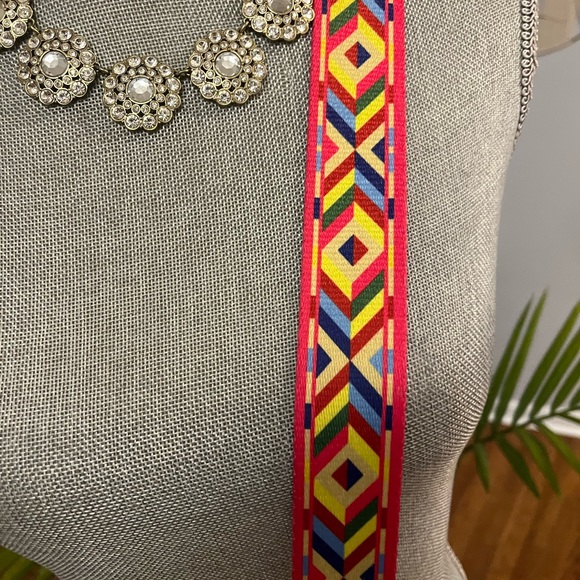 Cute Crossbody! - Picture 3 of 12